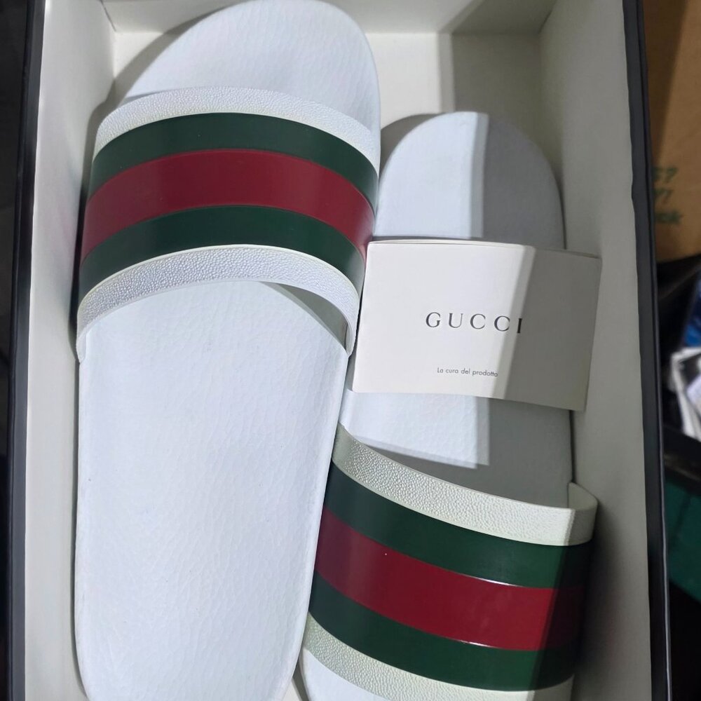 GUCCI Sandals - Picture 1 of 13